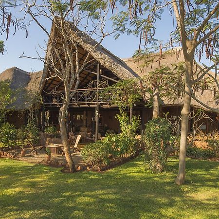 Stanley Safari Lodge Livingstone Exteriör bild