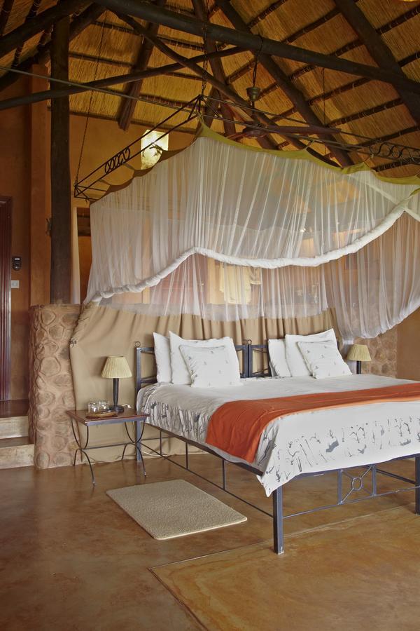 Stanley Safari Lodge Livingstone Exteriör bild